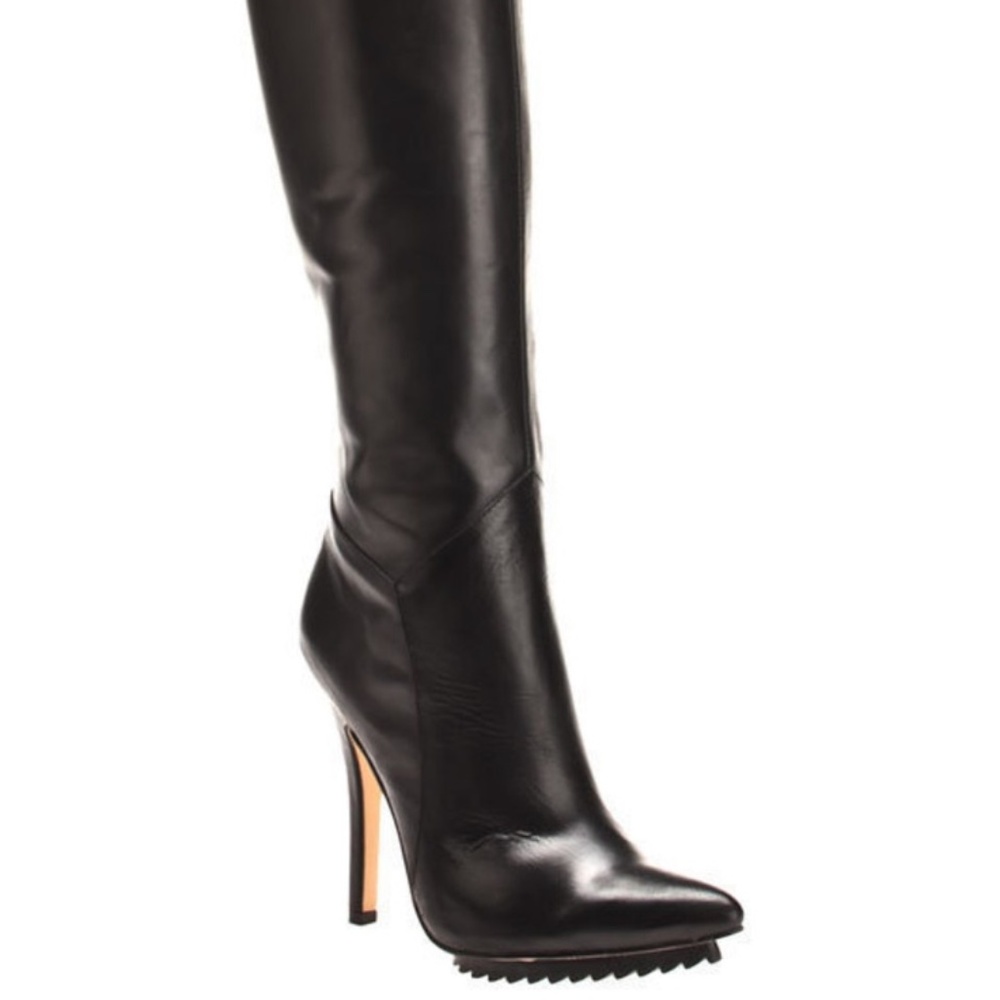 Messeca Junissa Leather High Heeled Black Boots Size 6